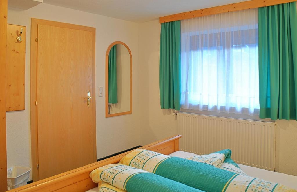 Gaestehaus Resi Jerzens Cameră foto